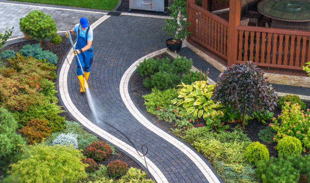 Best Pressure Washing Siding  in Pennington, NJ